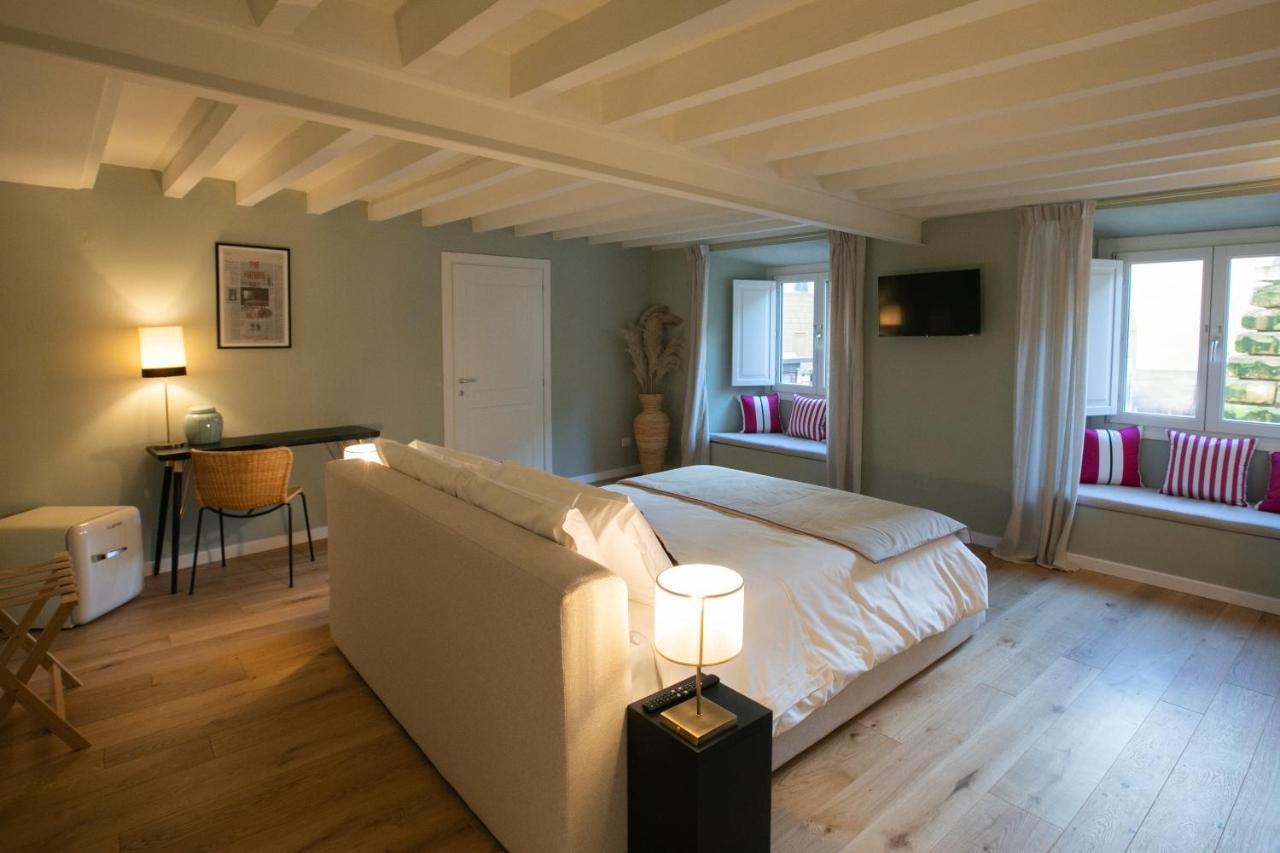 Lunaria Suites - Fyodor Dostoyevsky'S House Florence Extérieur photo